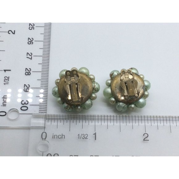 Vintage Gold Toned Clip On Earrings Round Beaded Clusters Pearly Mint Green With - Picture 5 of 6